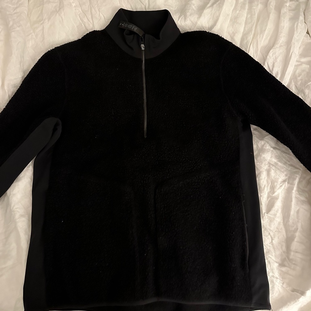 Men’s Lululemon Sherpa pullover
